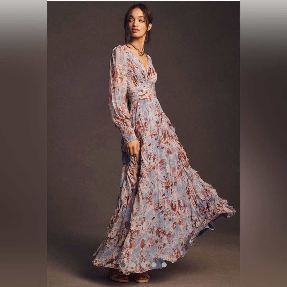 BHLDN V-Neck Long-Sleeve Printed
Chiffon Gown- Blue Motif